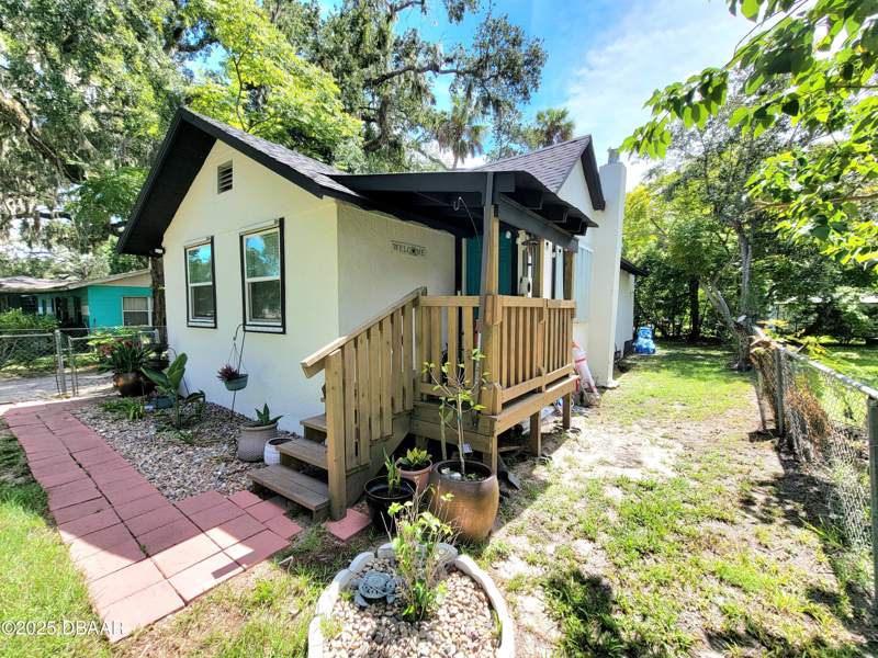 3 bedroom Single Family Residence at 620 Washington Street, Cannons, Daytona Beach — photo 4