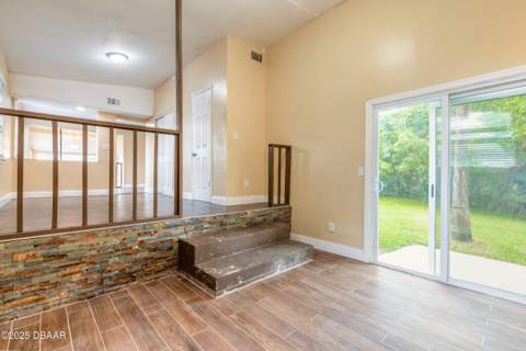 730 Flanders Avenue, Daytona Beach FL - photo 12 of 37