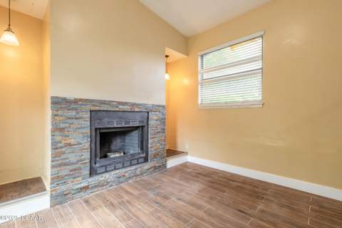 730 Flanders Avenue, Daytona Beach FL - photo 13 of 37