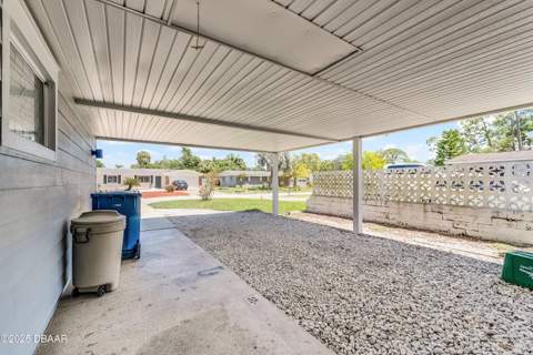 1536 Culverhouse Drive, Daytona Beach FL - photo 7 of 52
