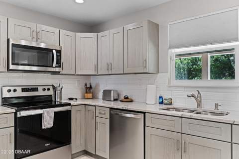 1536 Culverhouse Drive, Daytona Beach FL - photo 14 of 52