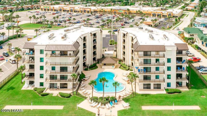 2 bedroom Condominium at 1275 Ocean Shore Boulevard, Indies House, A Condo, Ormond Beach — photo 5