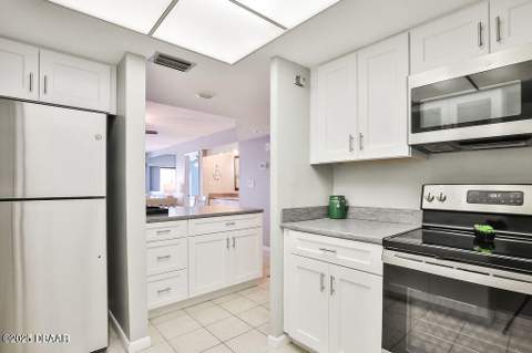 1275 Ocean Shore Boulevard, Ormond Beach FL - photo 12 of 26