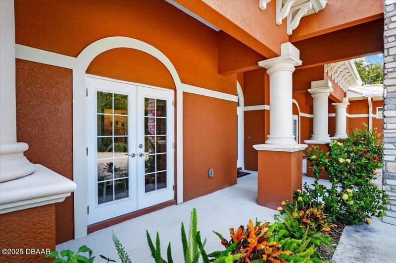 4 bedroom Single Family Residence at 3344 S Ridgewood Avenue, Not In Subdivision, Port Orange — photo 5