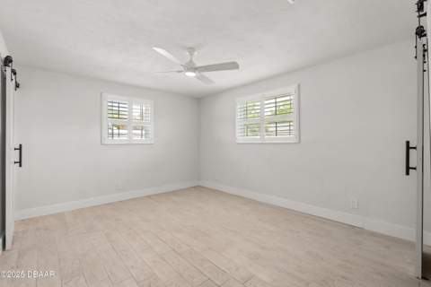 2061 Oriole Lane, South Daytona FL - photo 9 of 24