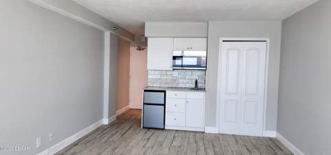 1909 S Atlantic Avenue #514, Daytona Beach FL - photo 6 of 16