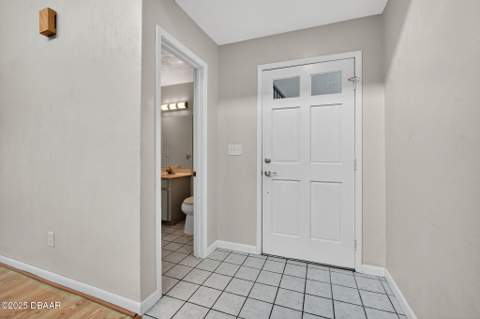236 Gull Drive, Daytona Beach FL - photo 7 of 41