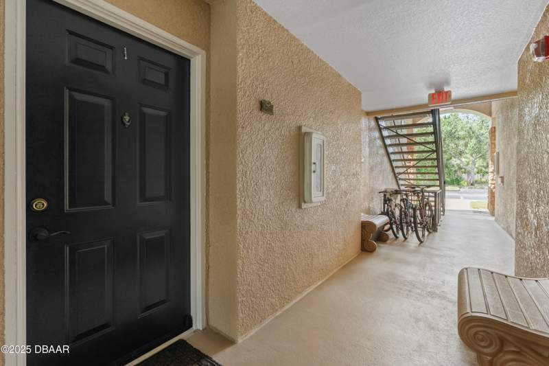 3 bedroom Condominium at 940 Village Trail #6-111, Villaggio On The Lakes Condo, Port Orange — photo 4