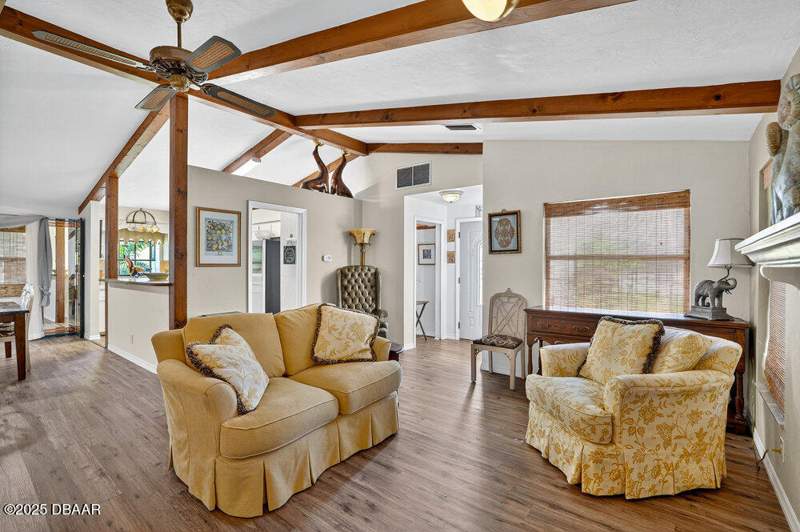 3 bedroom Single Family Residence at 9 Alicen Court, Winding Woods, Ormond Beach — photo 5