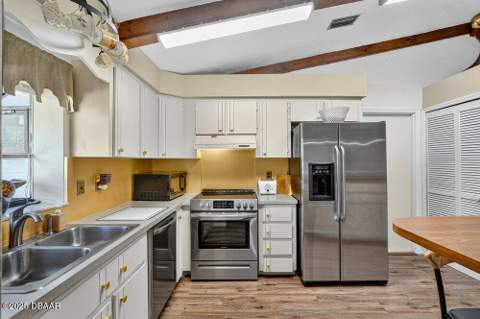 9 Alicen Court, Ormond Beach FL - photo 10 of 33
