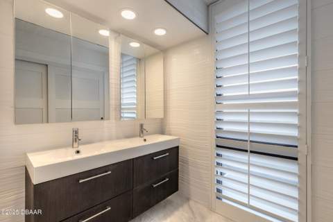 1420 N Atlantic Avenue #601, Daytona Beach FL - photo 14 of 39