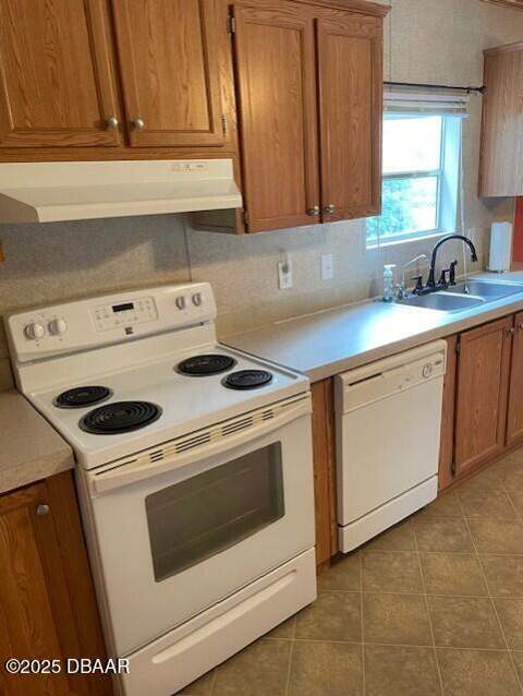 311 N Janice Lane, Ormond Beach FL - photo 11 of 37