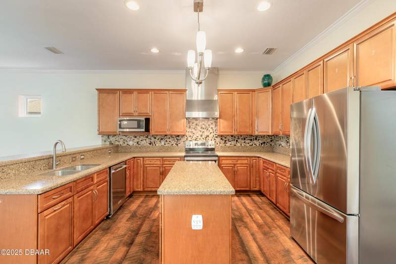 5 bedroom Single Family Residence at 20 Promenade At Lionspaw, Lpga, Daytona Beach — photo 2