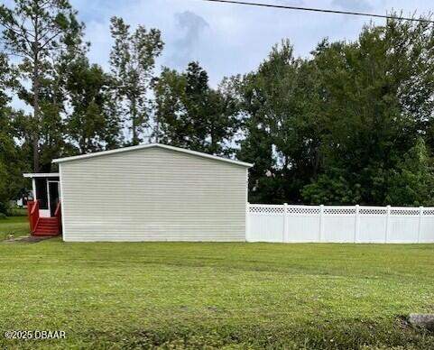 3 bedroom Manufactured Home at 311 N Janice Lane, Ormond Beach, Ormond Beach — photo 2