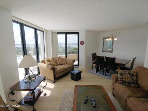 1 Oceans West Boulevard #4A5, Daytona Beach FL - photo 7 of 27