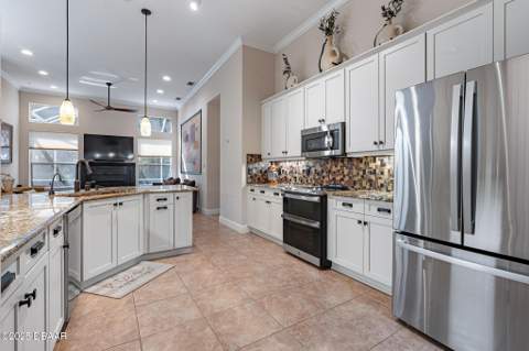 945 Stone Lake Drive, Ormond Beach FL - photo 14 of 89
