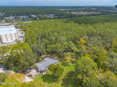 1648 Old Tomoka Road #W, Ormond Beach FL - photo 13 of 41