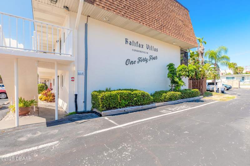 2 bedroom Condominium at 144 S Halifax Avenue #27, Halifax Villas Condo, Daytona Beach — photo 1