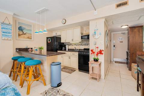 2301 S Atlantic Avenue #404, Daytona Beach FL - photo 10 of 33