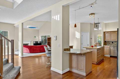 94 Shadowcreek Way, Ormond Beach FL - photo 20 of 79