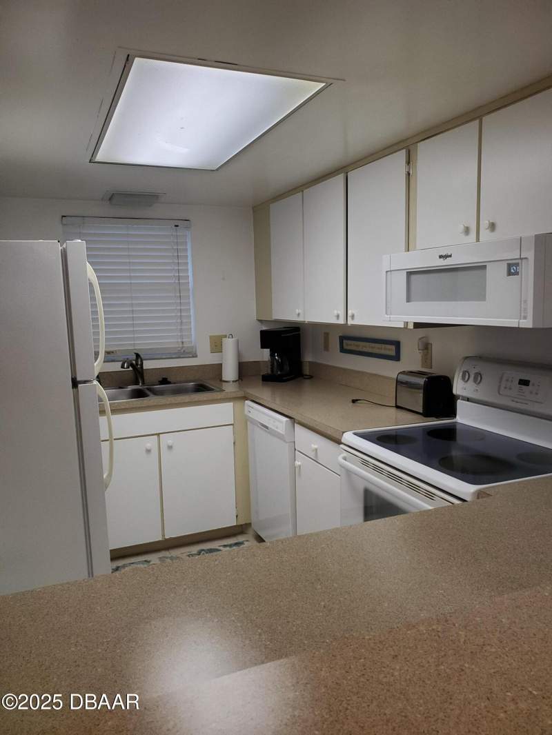 2 bedroom Condominium at 2626 S Atlantic Avenue #104, Twenty-Six Twenty-Six Condo, Daytona Beach Shores — photo 4