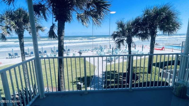 1 bedroom Condominium at 935 S Atlantic Avenue #261, Ocean Jewels Club Condo, Daytona Beach — photo 4