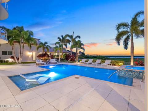 1511 S Riverside Drive, New Smyrna Beach FL - photo 7 of 77