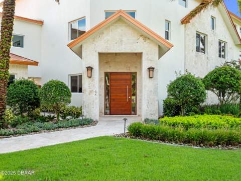 1511 S Riverside Drive, New Smyrna Beach FL - photo 13 of 77