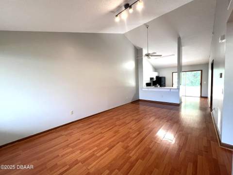 3552 Forest Branch Drive #B, Port Orange FL - photo 6 of 17