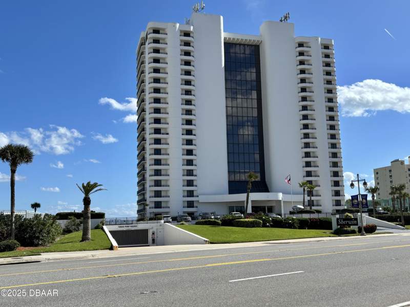 2 bedroom Condominium at 2555 S Atlantic Avenue #1904, Sherwin Condo, Daytona Beach — photo 2