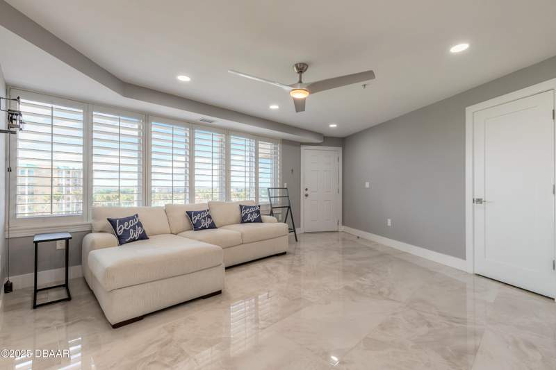 3 bedroom Condominium at 4631 S Atlantic Avenue #8407, Towers At Ponce Inlet Tower 08-09 Condo Ph 01, Ponce Inlet — photo 5