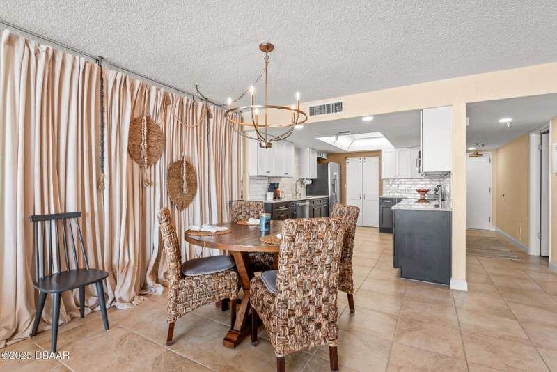 2 bedroom Condominium at 2425 S Atlantic Avenue #506, Caribbean Condo, Daytona Beach — photo 3