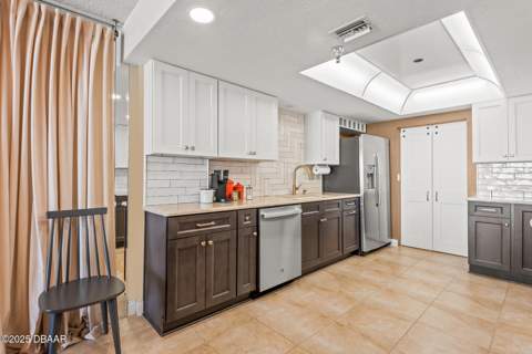 2425 S Atlantic Avenue #506, Daytona Beach FL - photo 13 of 68