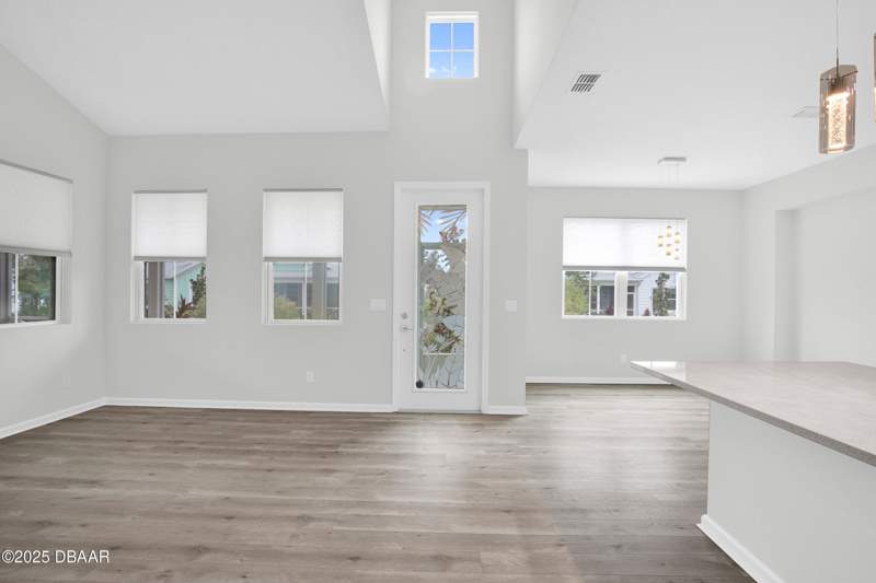 2 bedroom Single Family Residence at 472 Landshark Boulevard, Latitude, Daytona Beach — photo 5