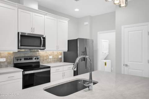 472 Landshark Boulevard, Daytona Beach FL - photo 12 of 99