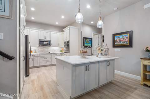 5 Longridge Lane, Ormond Beach FL - photo 8 of 57