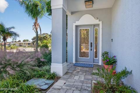 2302 John Anderson Drive, Ormond Beach FL - photo 16 of 61