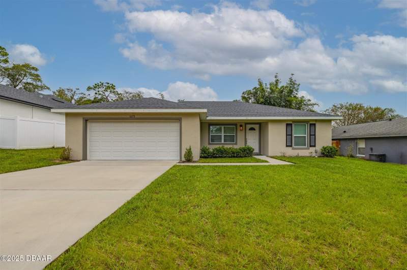 3 bedroom Single Family Residence at 1171 9th Street, Highland, Orange City — photo 2