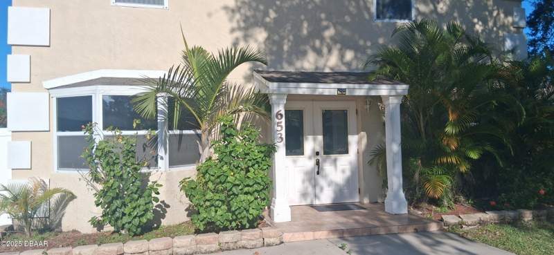 4 bedroom Single Family Residence at 653 Sweetwood Drive, Sweetwater Hills, Port Orange — photo 2