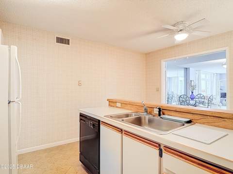 395 S Atlantic Avenue #305, Ormond Beach FL - photo 18 of 55