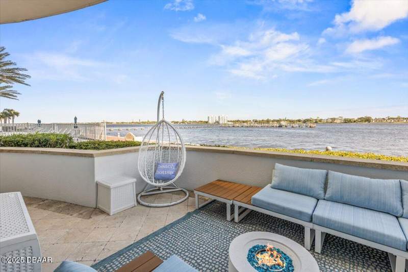 3 bedroom Condominium at 231 Riverside Drive #102, Marina Grande On The Halifax, Holly Hill — photo 3