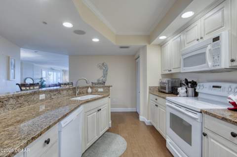 3315 S Atlantic Avenue #705, Daytona Beach Shores FL - photo 24 of 60