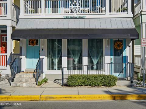 119 Faulkner Street, New Smyrna Beach FL - photo 7 of 91