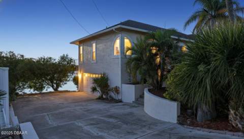 2384 John Anderson Drive, Ormond Beach FL - photo 12 of 79