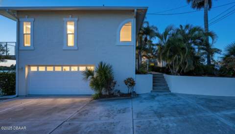 2384 John Anderson Drive, Ormond Beach FL - photo 13 of 79
