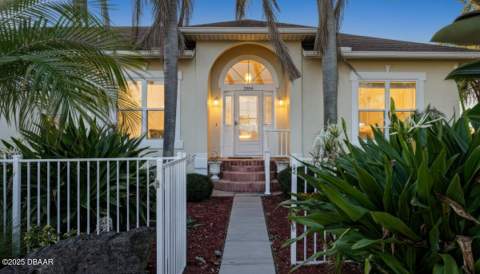 2384 John Anderson Drive, Ormond Beach FL - photo 14 of 79