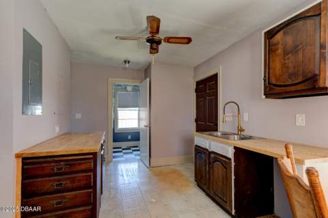 215 2nd Street, Holly Hill FL - photo 17 of 39