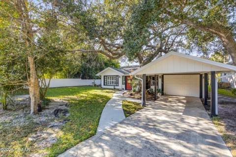 4602 Saxon Drive, New Smyrna Beach FL - photo 7 of 110