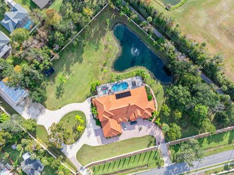 602 Tomoka Avenue, Ormond Beach FL - photo 7 of 149