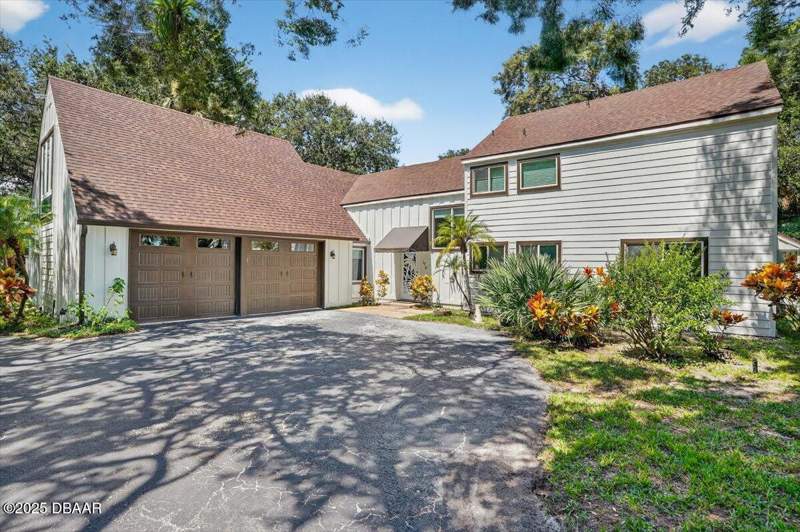 5 bedroom Single Family Residence at 120 Beach Street, Ponce Inlet, Ponce Inlet — photo 3